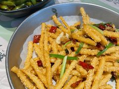 干煸藕丝-巴厘龙虾·榜首油焖大虾(沙湖·花园店)