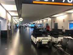 -维也纳国际机场