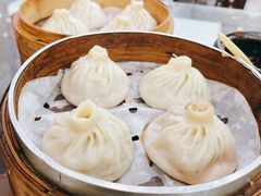 蟹黄汤包-苏亦铭馄饨店(凤凰西街店)