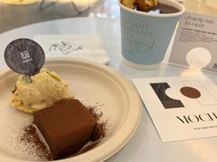 -HUGS coffee(东区店)