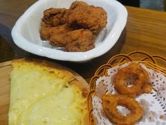 -绿里酒吧西餐(市府店)