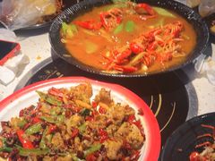 -沪小胖·小龙虾·蓝龙王(八佰伴店)