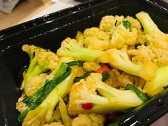 -龙巢盱眙龙虾·牛蛙·烧烤宵夜(八卦岭店)