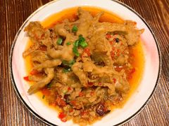 蒜香鸡脚-浩海火烧云傣家菜(京广店)