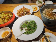 -苹果树下艺术餐厅(宋庄店)