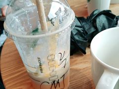 -星巴克臻选(郑州中原万达店)