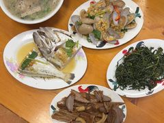 -潮汕老菜脯海鲜粥(赤岗店)