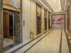 -凤凰印象公寓(深圳罗湖大剧院东门店)