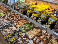 -来伊份(我格广场武宁路店)