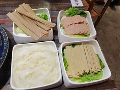 -龙虾风暴(松江店)