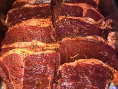 肩甲-阪尚皇·原切牛排·烤肉火锅自助(北京路店)