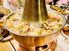 -浮何烤铺(桐梓林店)