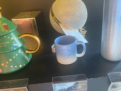 -星巴克臻选(上海长风大悦城店)