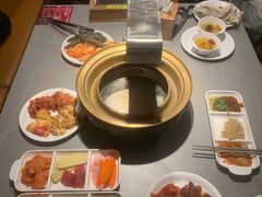 -山焱·炭火自助烤肉(周浦万达店)