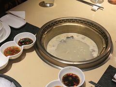 -余欢领鲜火锅(新街口店)