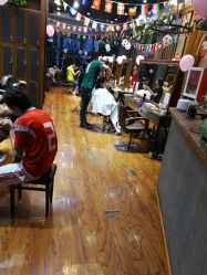 点击看大图 大厅-谦亨·Hair·Salon