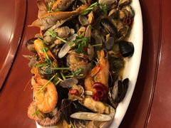 -老胶东家常菜馆(市场一路店)