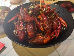 -巴厘龙虾·榜首油焖大虾(音乐学院·沿江酒馆店)