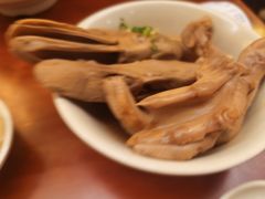 -佬钱湾仔(衣裳街店)