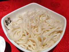 -龙巢盱眙龙虾·牛蛙·烧烤宵夜(八卦岭店)