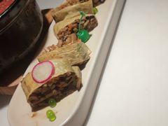 -荷塘秋月·本帮江浙菜(国权路店)