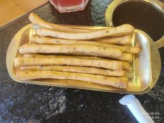 -永發發串串火锅馆·烧烤·大排档(传媒大学店)