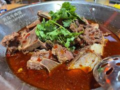 -大众跷脚牛肉馆·非遗传承单位(峨眉山店)