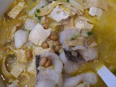 -渝是乎川渝小炒(新世界百货望京店)