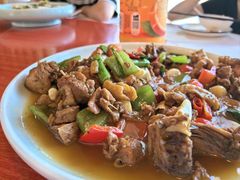 -红灯笼姥姥饭店·江景餐厅