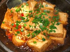 砂锅嫩豆腐-费大厨辣椒炒肉(万家丽一店)