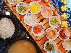 -桥香园过桥米线(古城北门店)