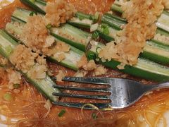 蒜蓉粉丝蒸秋葵-汤城小厨•粤菜•靓汤(西直门凯德MALL店)