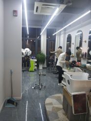 -茶发Salon·烫发染发理发