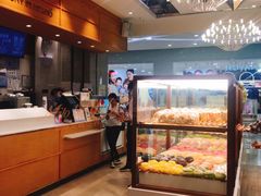 面包甜点陈列柜-奈雪的茶(东莞汇一城店)