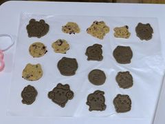 -三只小羊蛋糕DIY烘焙·拼豆·银饰(光谷店)