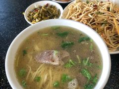 -十二忠手拉面(五福店)