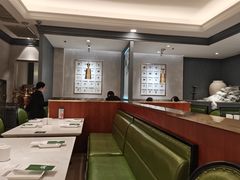 卡座-峨嵋小镇(远洋城店)