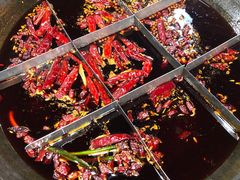 -铜元老码头鳝鱼火锅