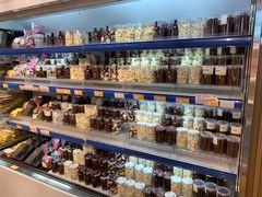 零售区-百年义利(北兴路店)