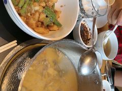 -黔蘑菇四季餐厅(观山湖店)