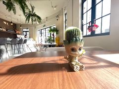 -Fridi Patisserie Cafe