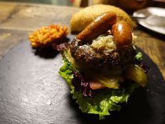 -HIGH FIVE哈福手工汉堡(桂林路店)