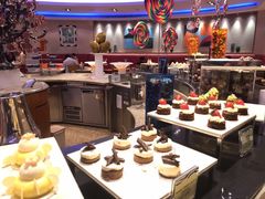 -咖啡苑自助餐厅·中国大饭店