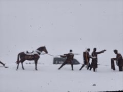 -亚拉雪山风景区