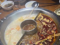 -佬土鹅肠火锅(解放路店)
