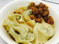 -潘国仙耳光馄饨(黄家阙路店)