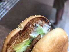-麦当劳(西客站店)