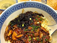 -沪西老弄堂面馆(定西路店)