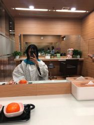 -CARR SALON