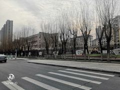 -秦皇岛市西港路小学